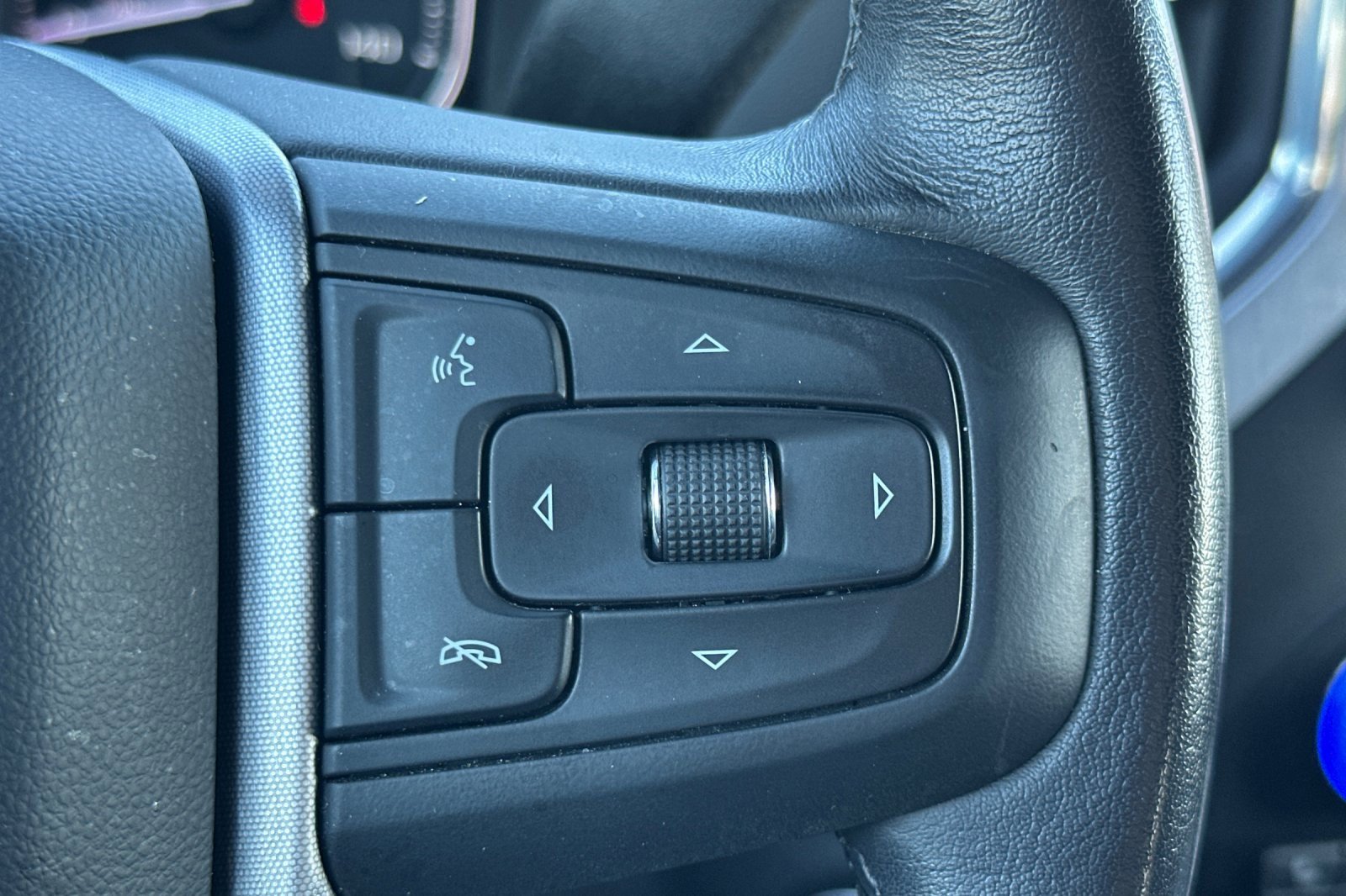 Used 2020 GMC Sierra 1500 SLT w/ SLT Premium Plus Package image 35