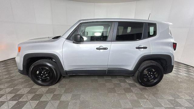 Used 2021 Jeep Renegade Sport AWD/4WD image 6