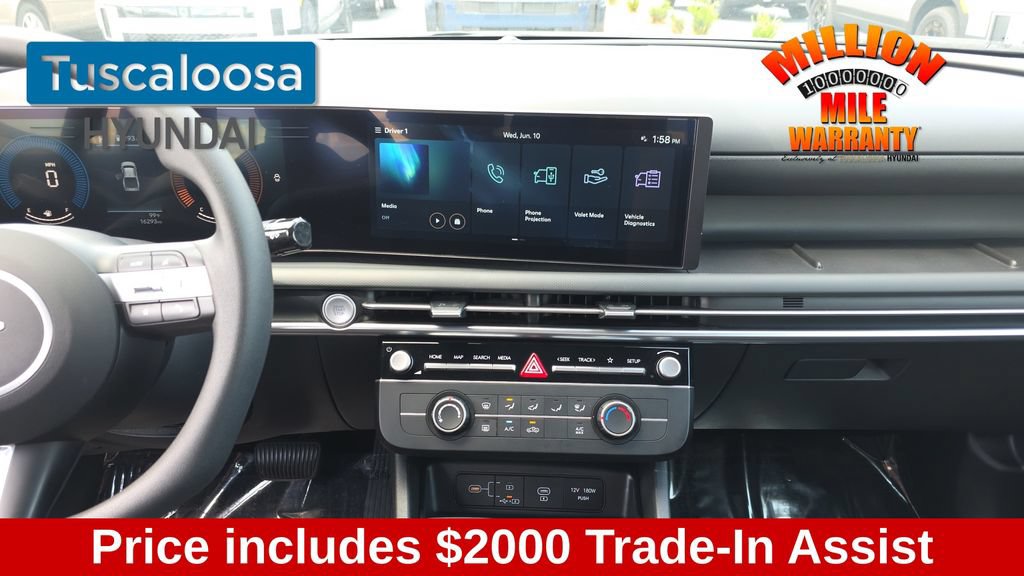 Used 2025 Hyundai Santa Cruz SE FWD image 26
