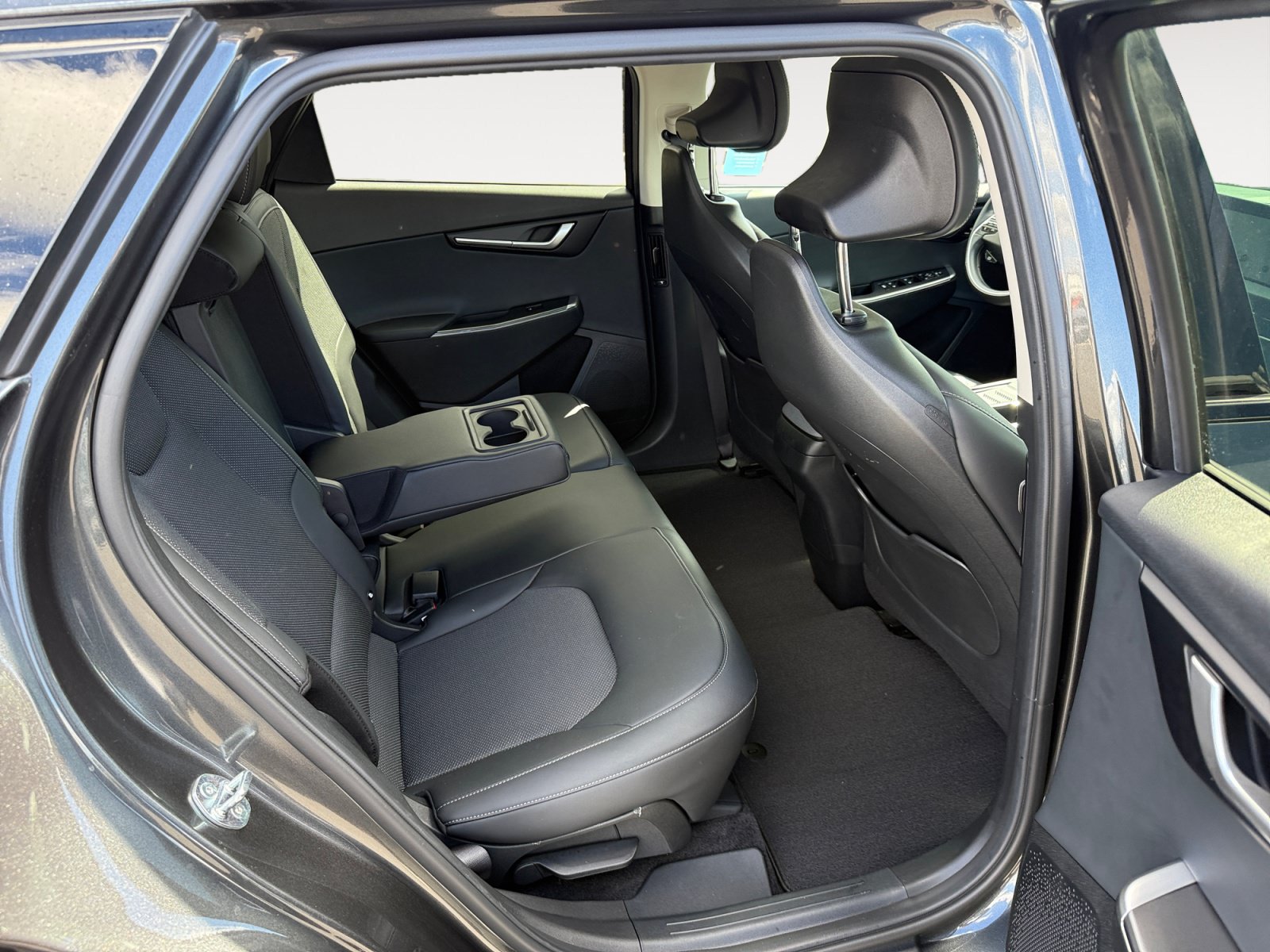 Used 2024 Kia EV6 Light RWD image 18