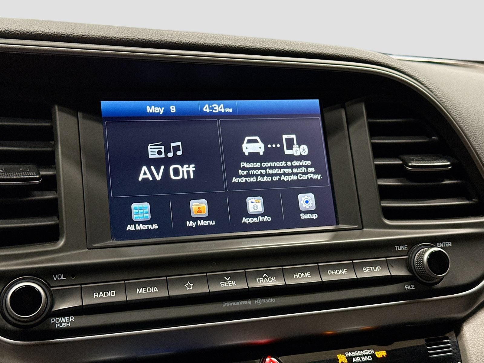 Used 2020 Hyundai Elantra SEL FWD image 16