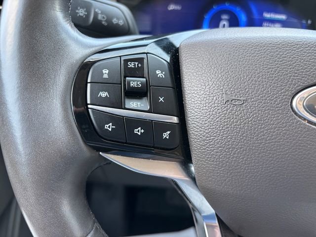 Certified 2023 Ford Explorer Platinum w/ Technology Package image 18