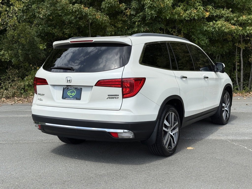 Used 2018 Honda Pilot Touring image 5