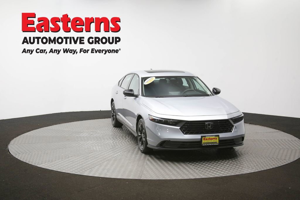 Used 2025 Honda Accord SE image 53