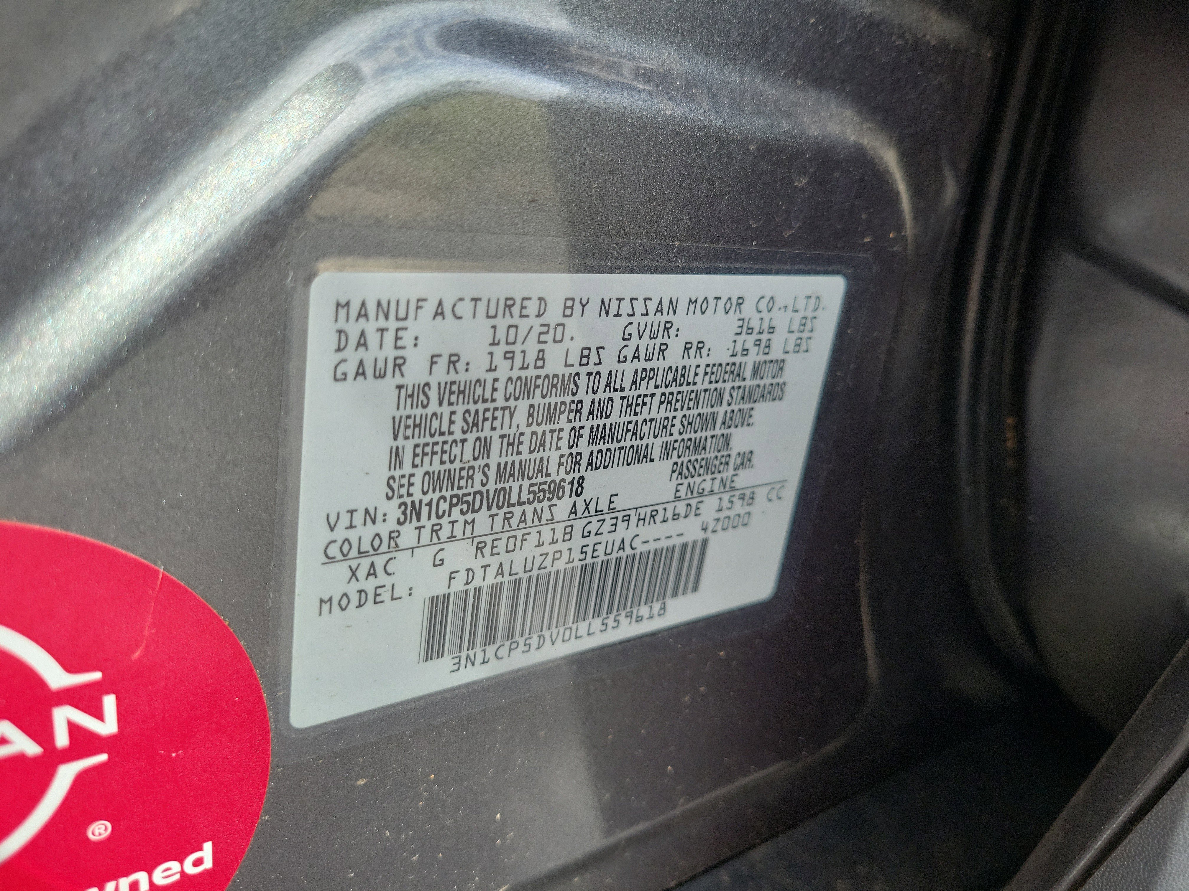 Used 2020 Nissan Kicks SR w/ SR Premium Package FWD image 30