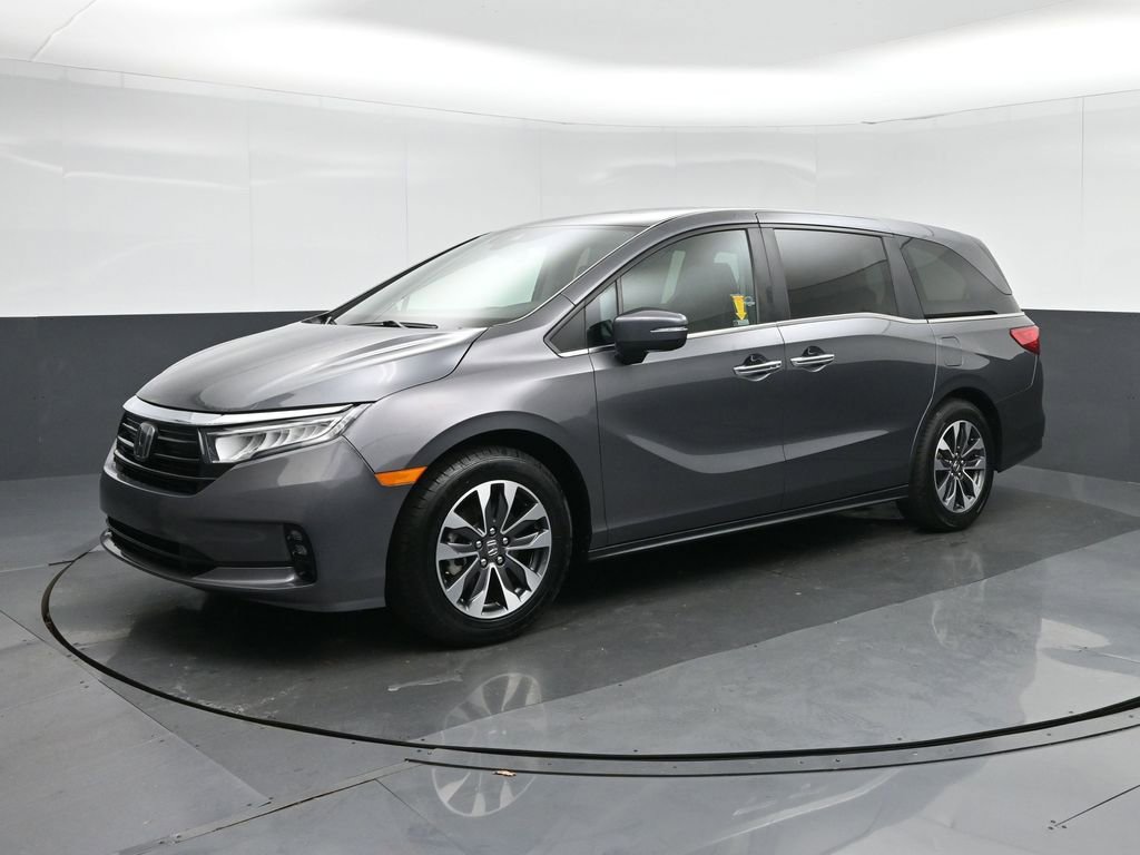 Used 2024 Honda Odyssey EX-L image 3