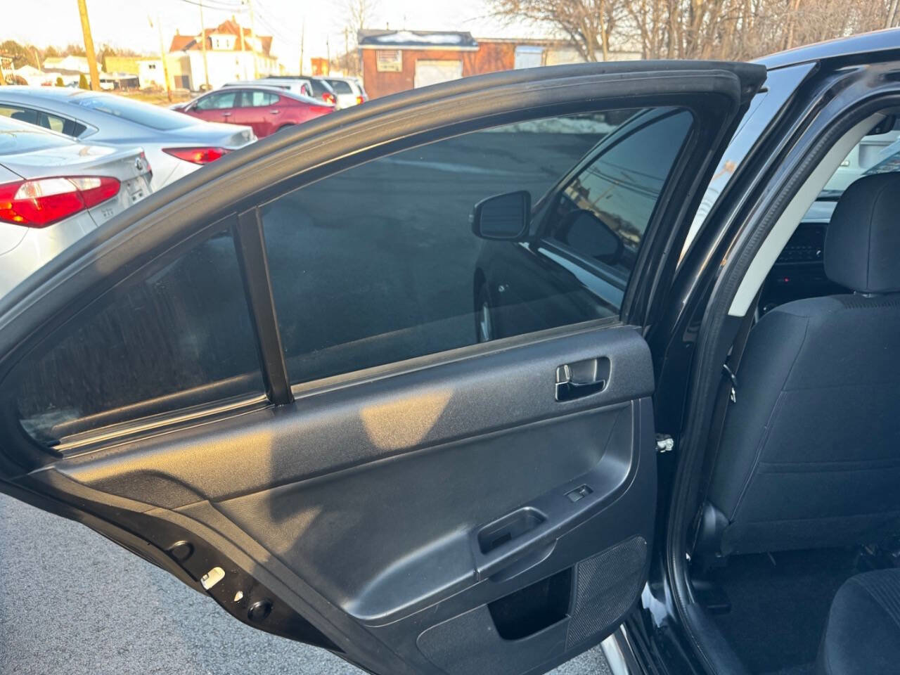 Used 2016 Mitsubishi Lancer ES image 10