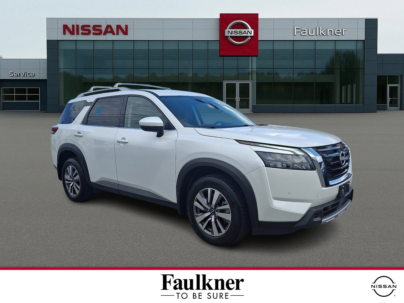 Certified 2025 Nissan Pathfinder SL AWD/4WD image 1