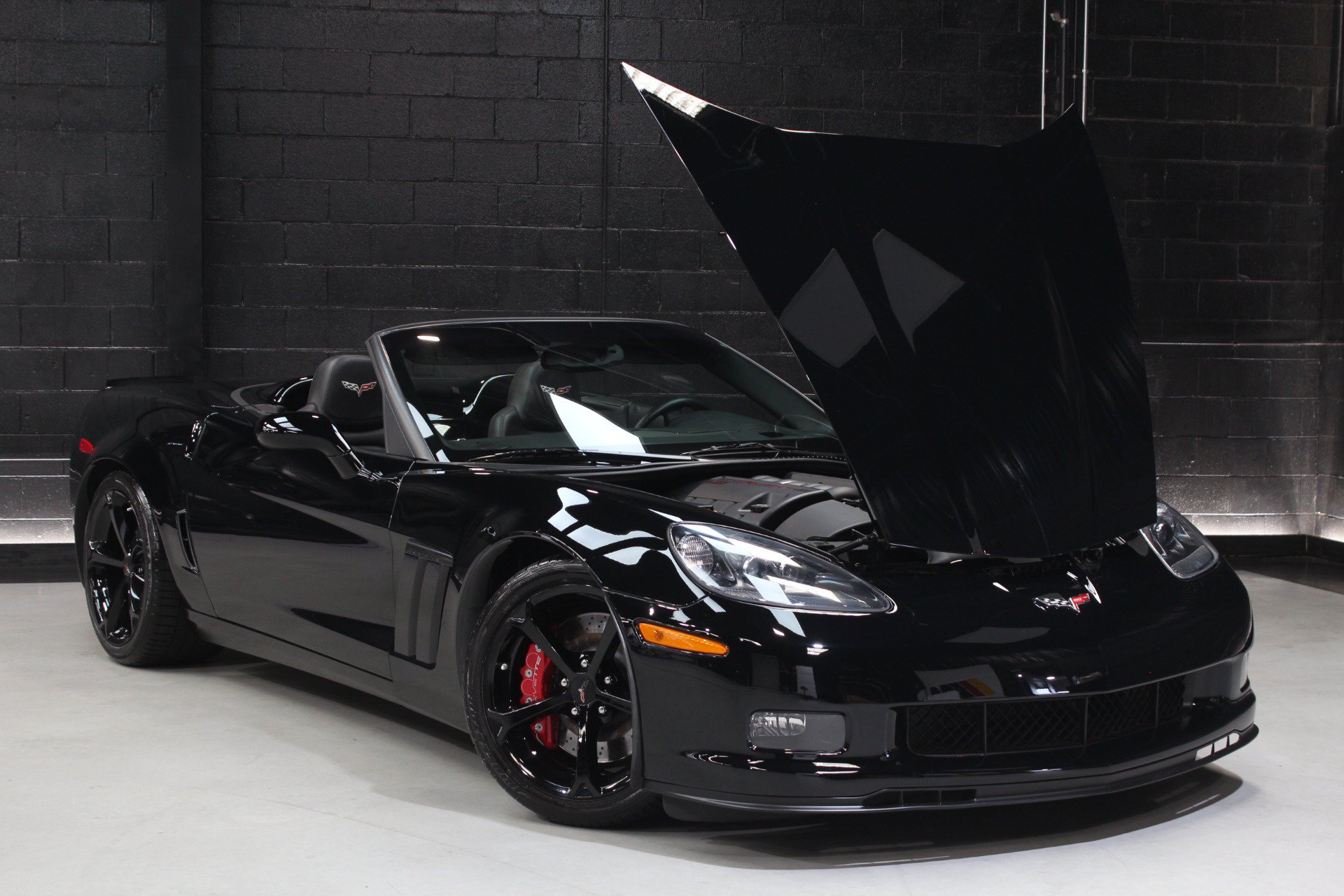 Used 2013 Chevrolet Corvette Grand Sport w/ 3LT Preferred Equipment Group RWD image 12