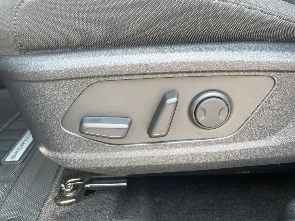 New 2026 Kia Sportage LX w/ LX Convenience Package FWD image 11