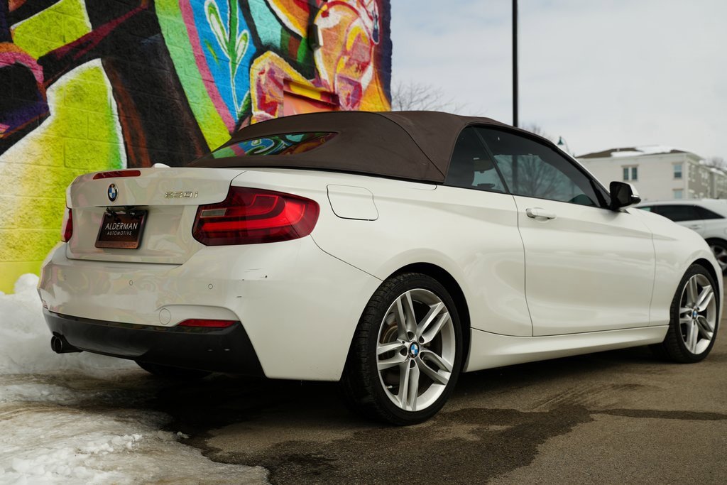 Used 2017 BMW 230i Convertible image 8