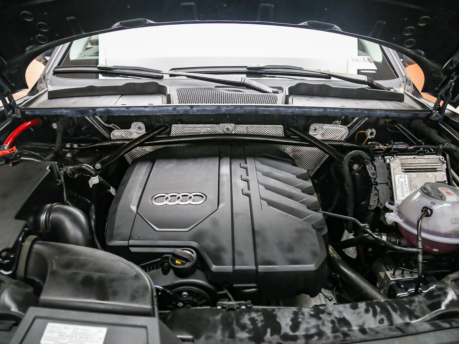 Certified 2023 Audi Q5 Premium Plus w/ Premium Plus Package AWD/4WD image 28