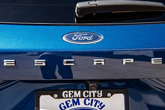Used 2023 Ford Escape Active w/ Tech Pack #2 AWD/4WD image 17