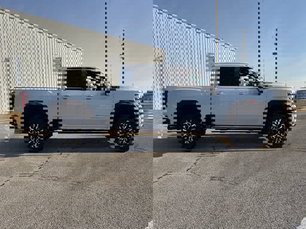 New 2026 GMC Sierra 2500 Denali Ultimate image 6