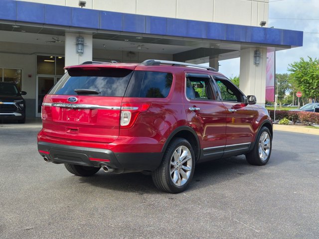 Used 2013 Ford Explorer XLT FWD image 5