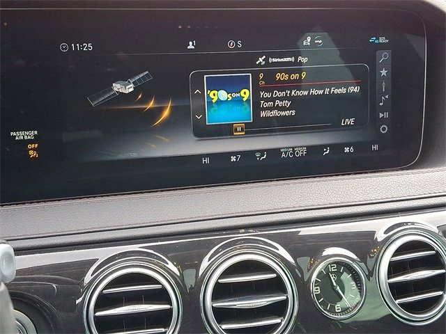 Used 2019 Mercedes-Benz S 560 Sedan image 13