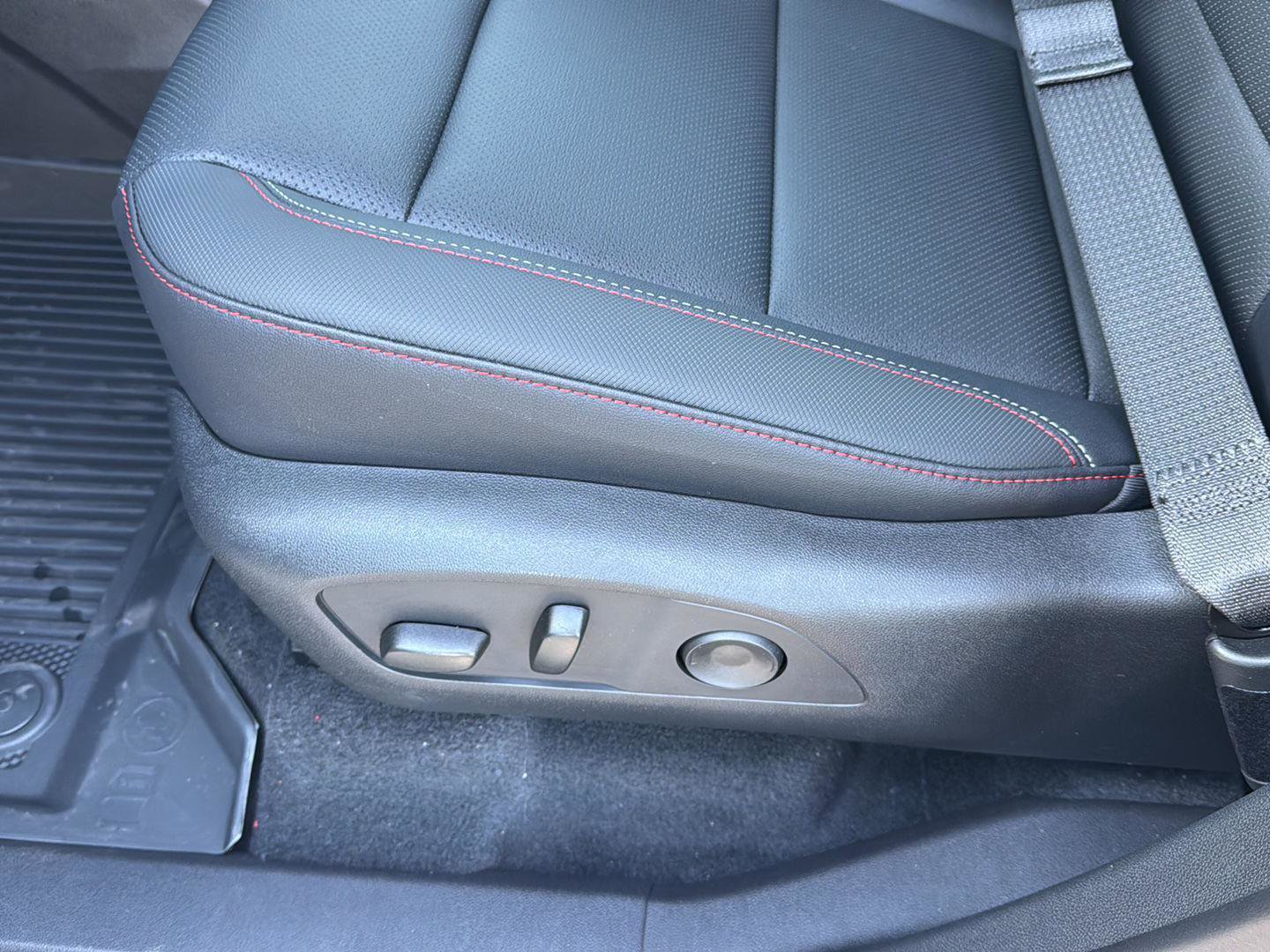 New 2026 Chevrolet Traverse Z71 w/ Enhanced Driving Package image 26