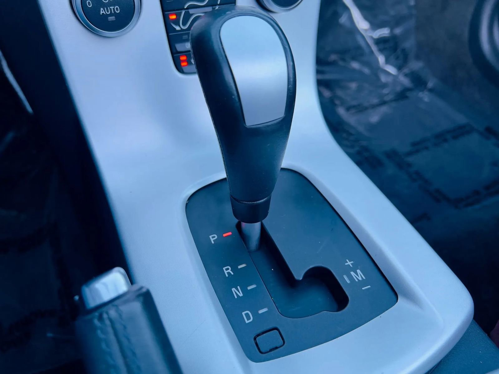 Used 2013 Volvo C70 T5 image 39