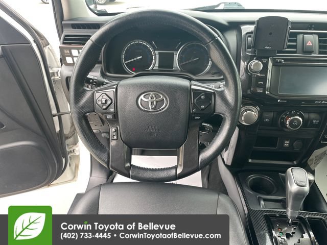 Used 2018 Toyota 4Runner TRD Off-Road Premium AWD/4WD image 21