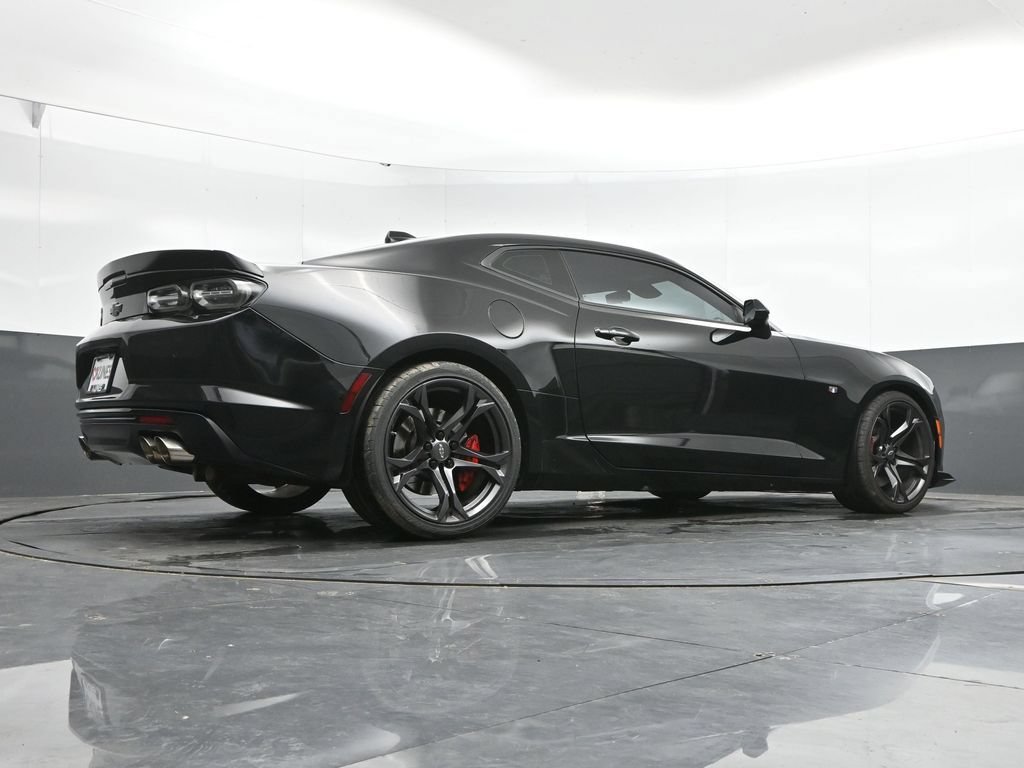 Used 2022 Chevrolet Camaro SS RWD image 43
