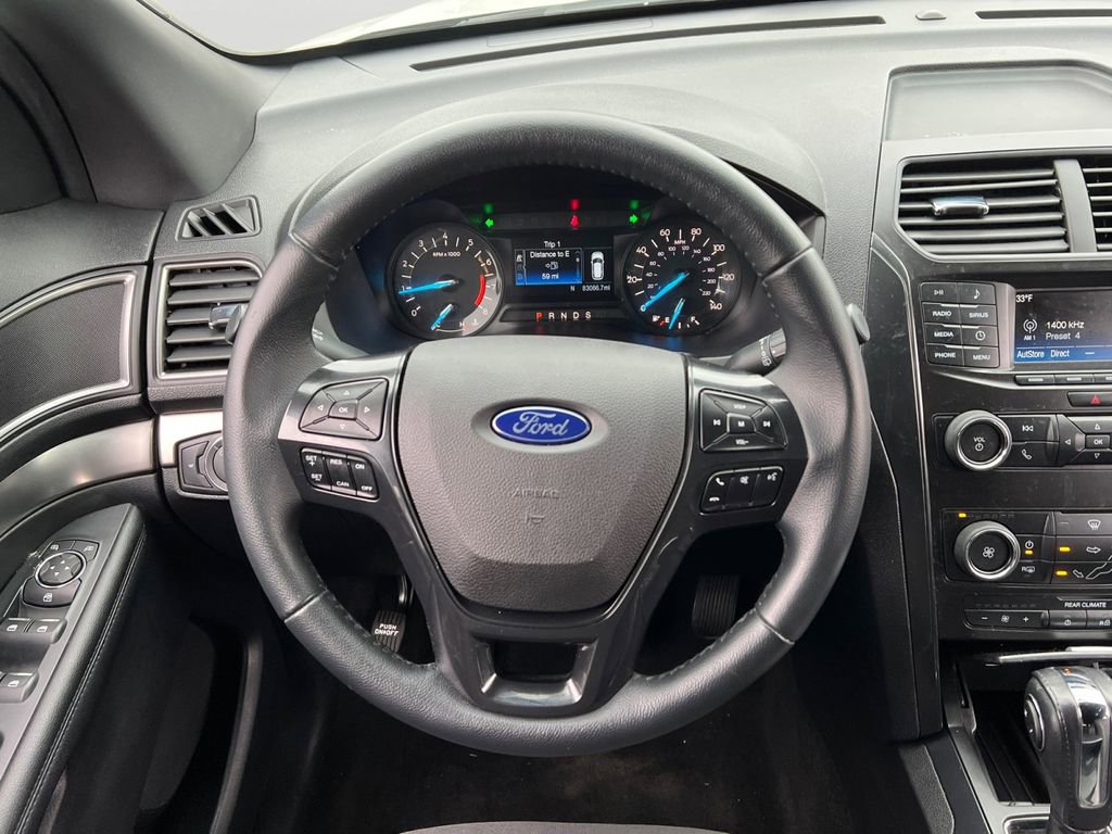 Used 2018 Ford Explorer XLT image 17