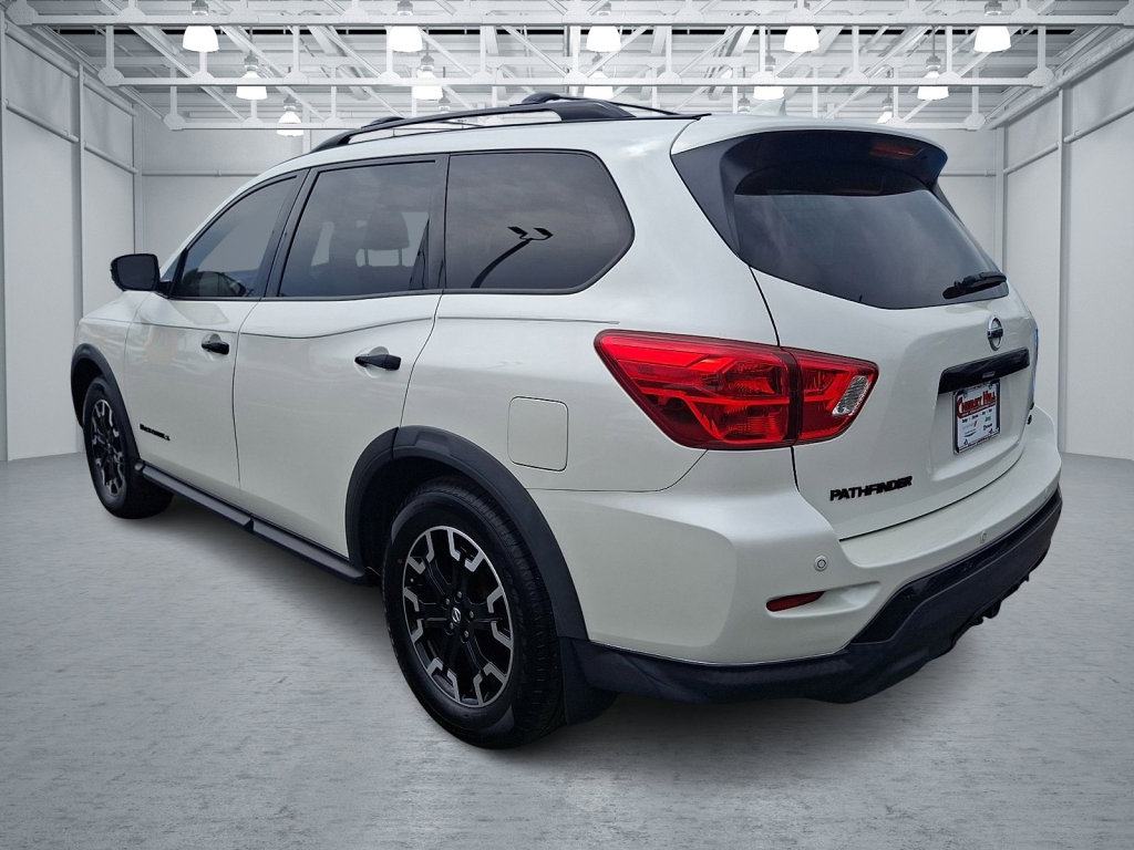 Used 2020 Nissan Pathfinder SL image 3