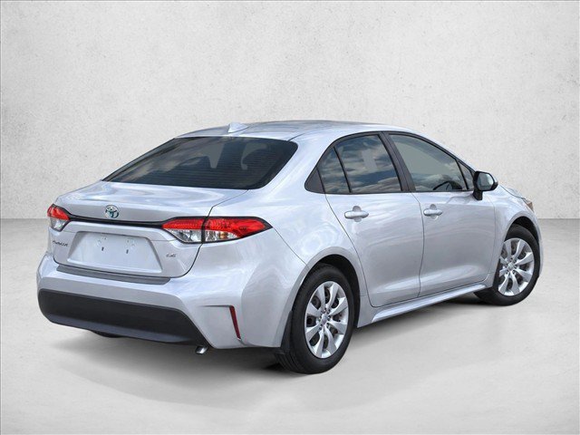 Used 2025 Toyota Corolla LE FWD image 7