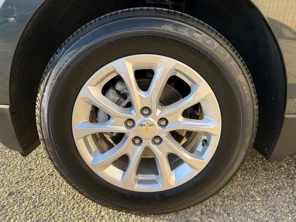 Used 2020 Chevrolet Equinox LT image 10