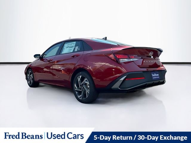 Used 2025 Hyundai Elantra Sport image 5