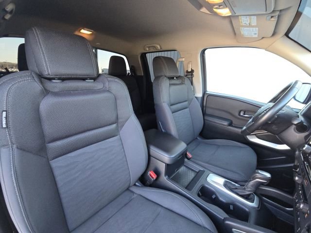 Used 2024 Nissan Frontier SV w/ Technology Package image 18