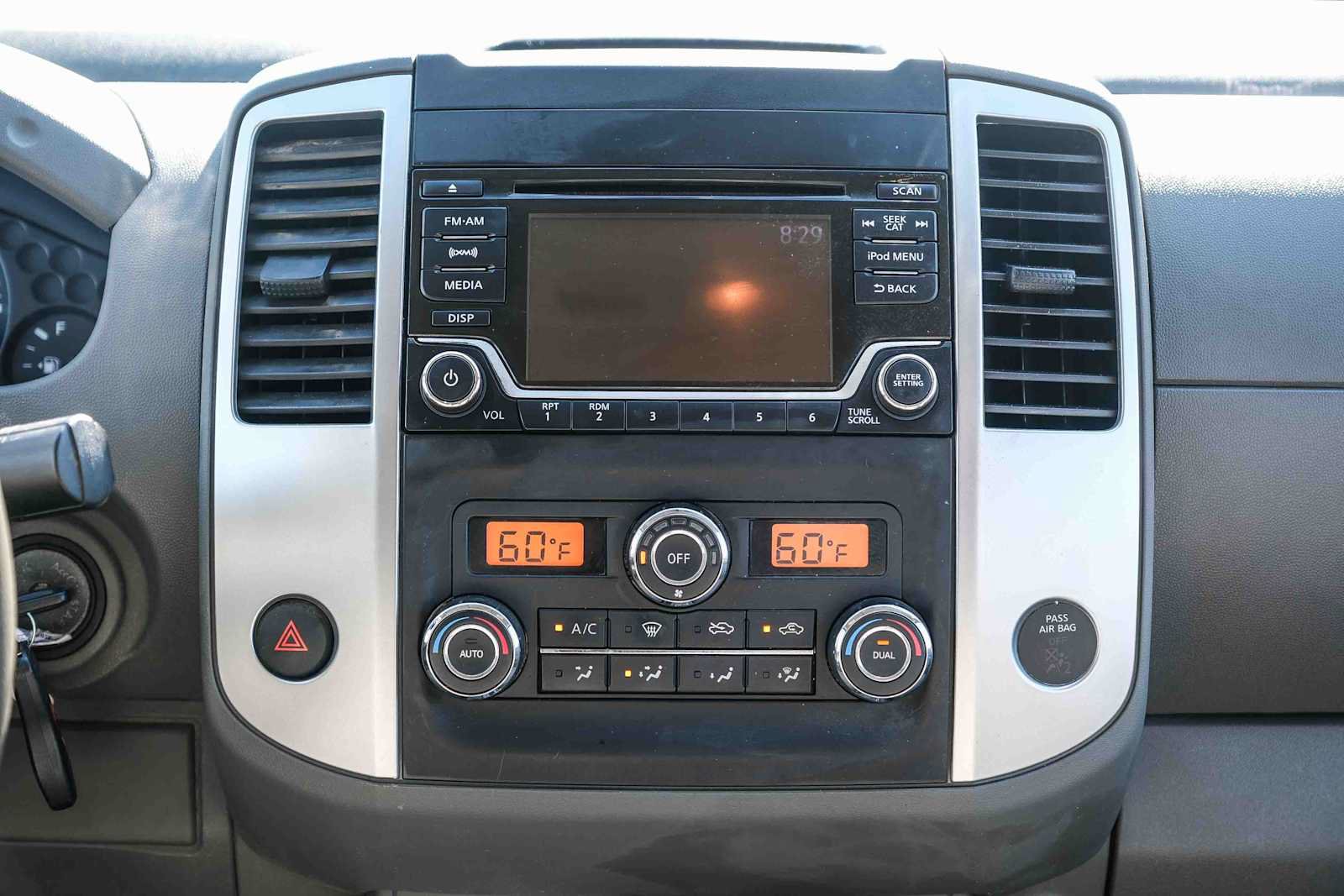 Used 2018 Nissan Frontier SV w/ Value Truck Package RWD image 14