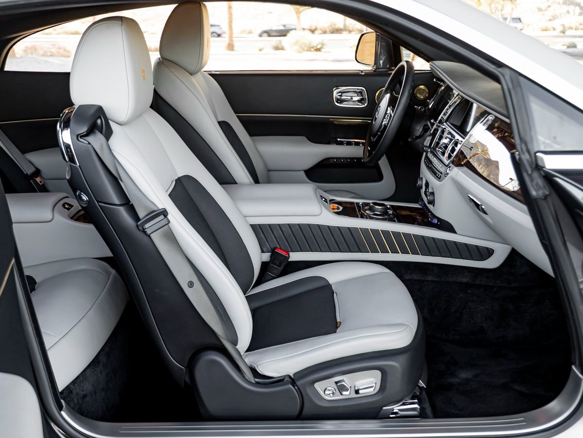 Certified 2020 Rolls-Royce Wraith image 28