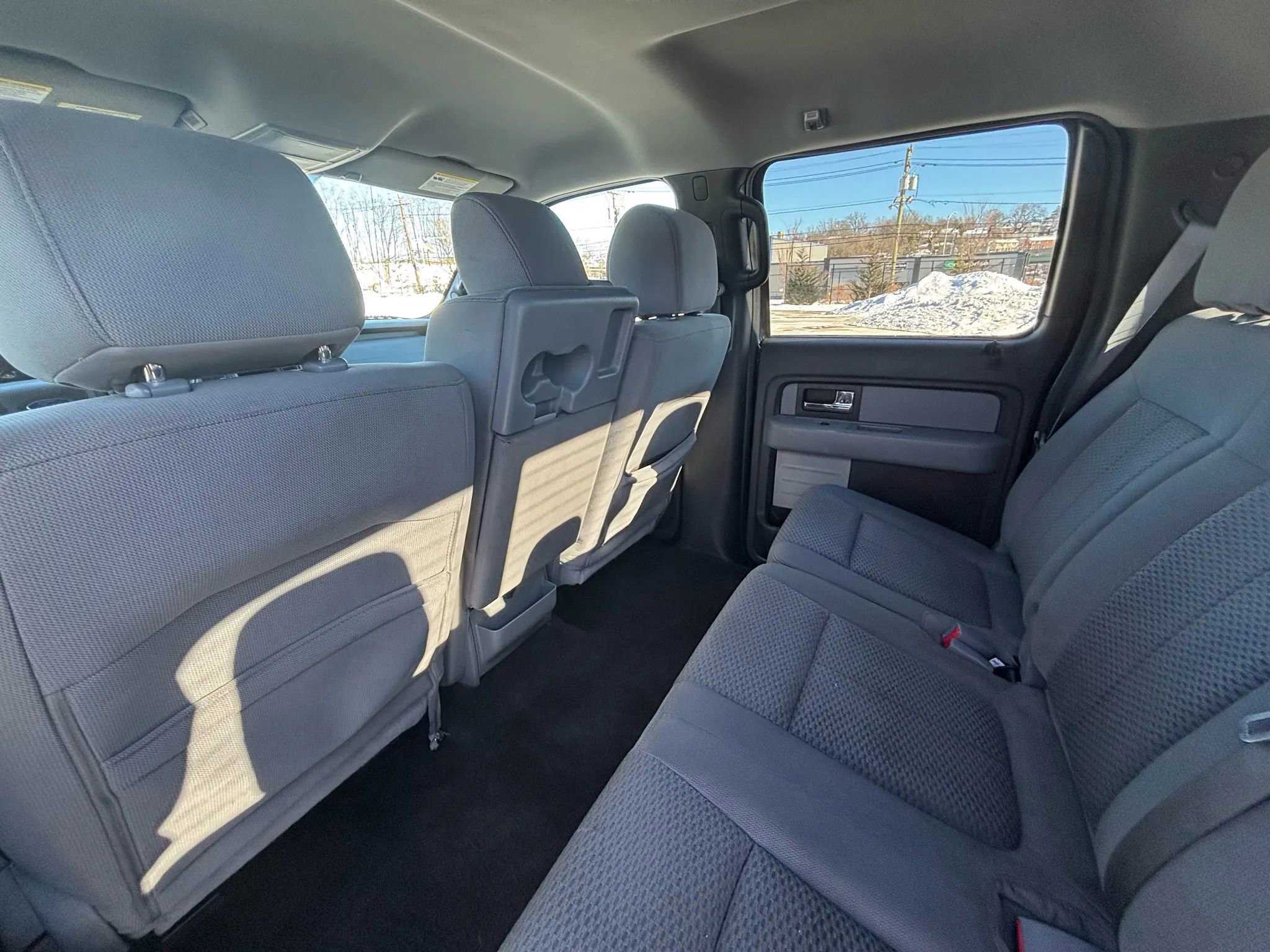 Used 2013 Ford F150 XLT w/ Luxury Equipment Group image 19