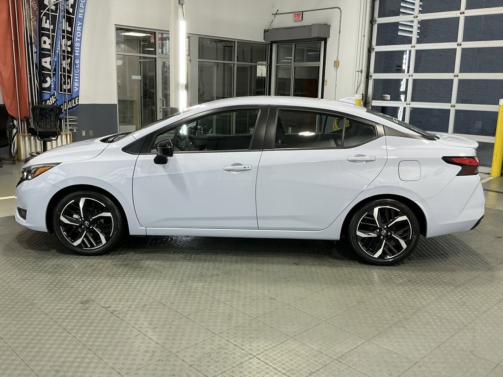 Used 2023 Nissan Versa SR w/ Trunk Package image 32