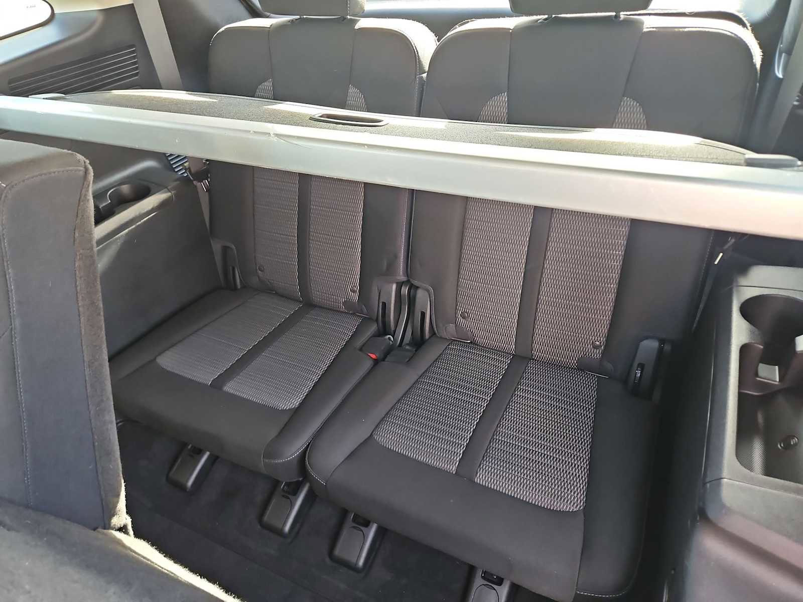 Used 2023 Kia Sorento LX image 34