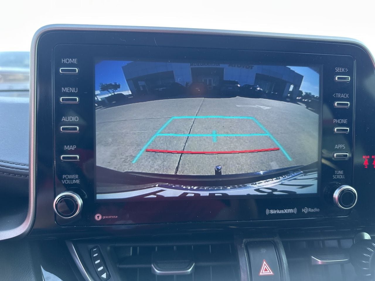 Used 2020 Toyota C-HR Limited FWD image 5