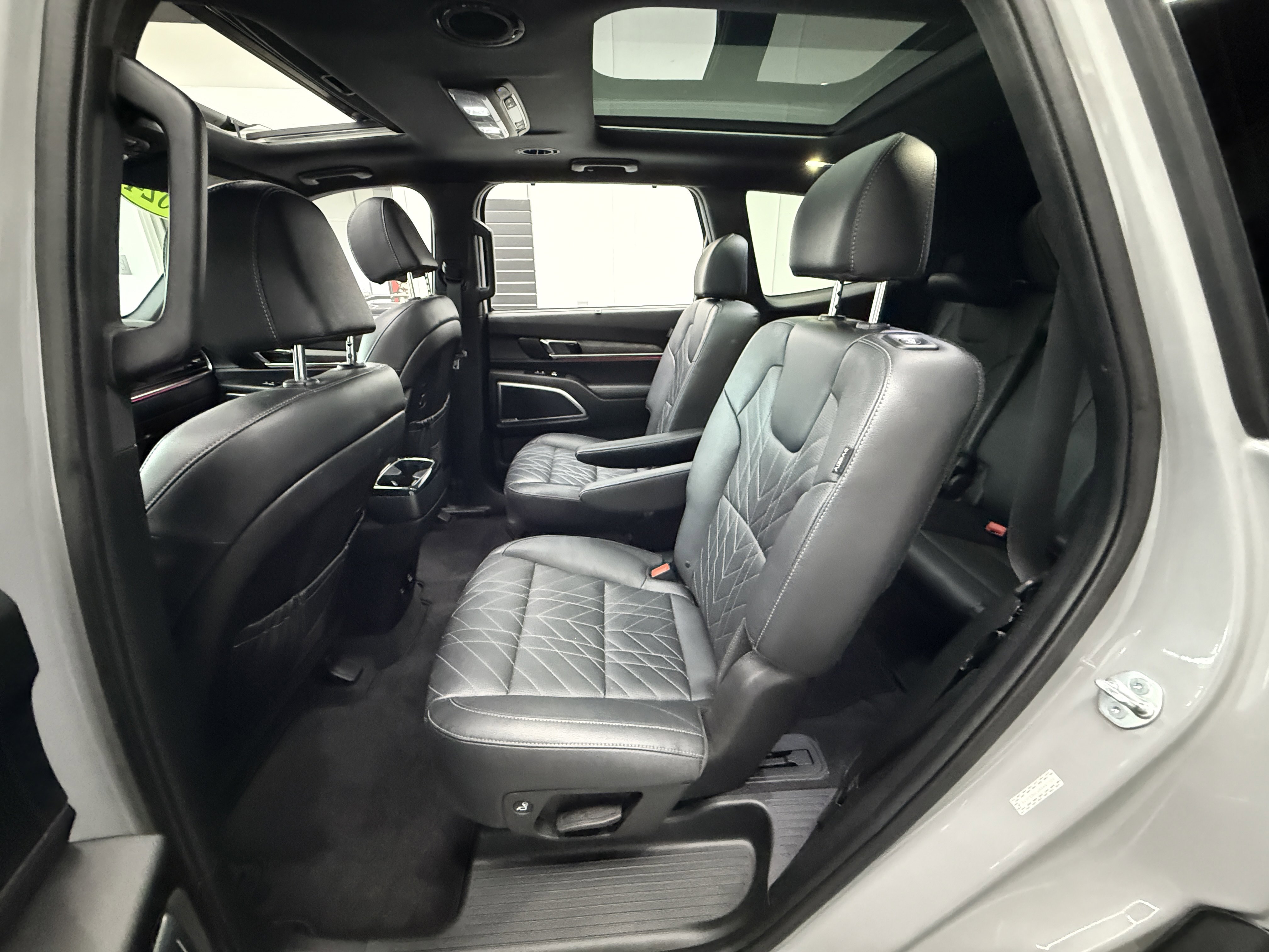 Used 2024 Kia Telluride SX X-Line image 23