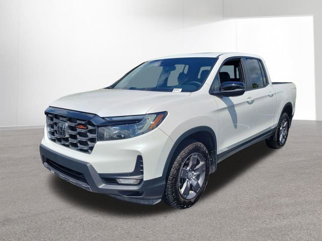 Used 2024 Honda Ridgeline TrailSport image 11