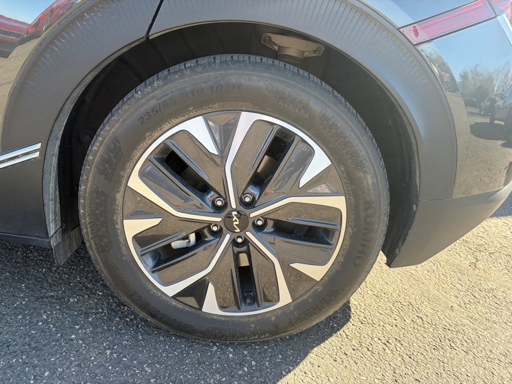 Used 2024 Kia EV6 Light image 17