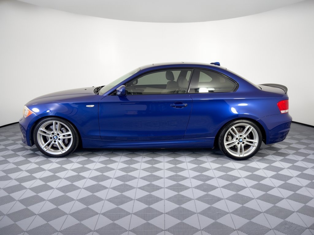 Used 2013 BMW 135i Coupe RWD image 2