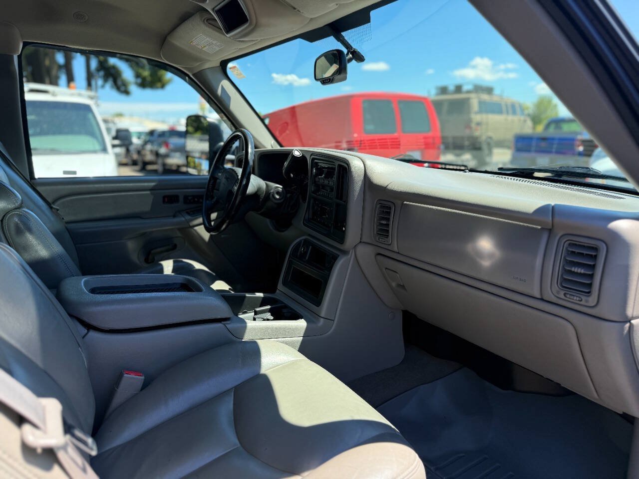 Used 2007 GMC Sierra 3500 SLT RWD image 19