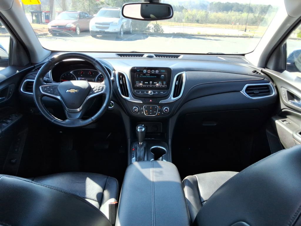 Used 2018 Chevrolet Equinox Premier FWD image 21