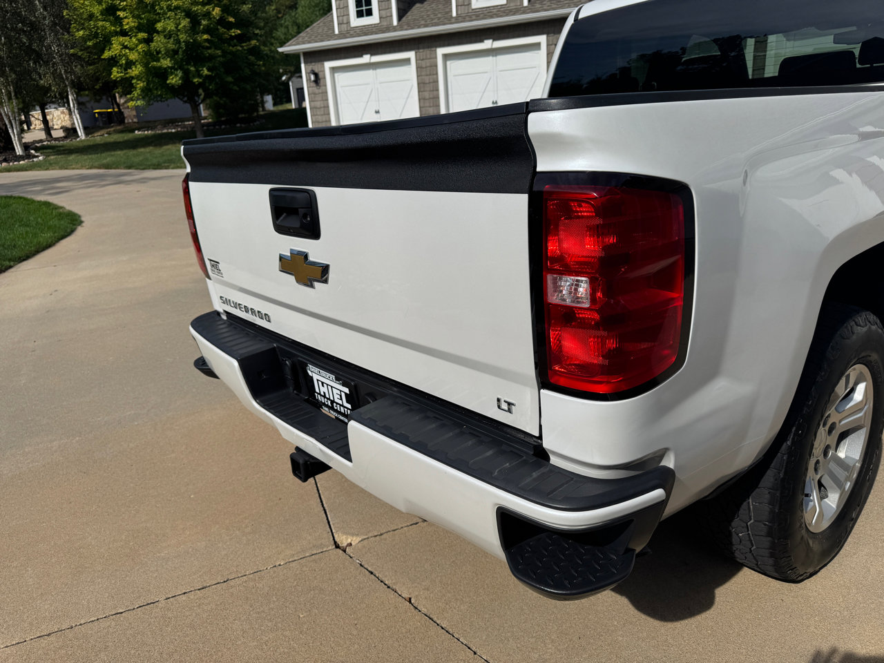 Used 2018 Chevrolet Silverado 1500 LT w/ All Star Edition image 39