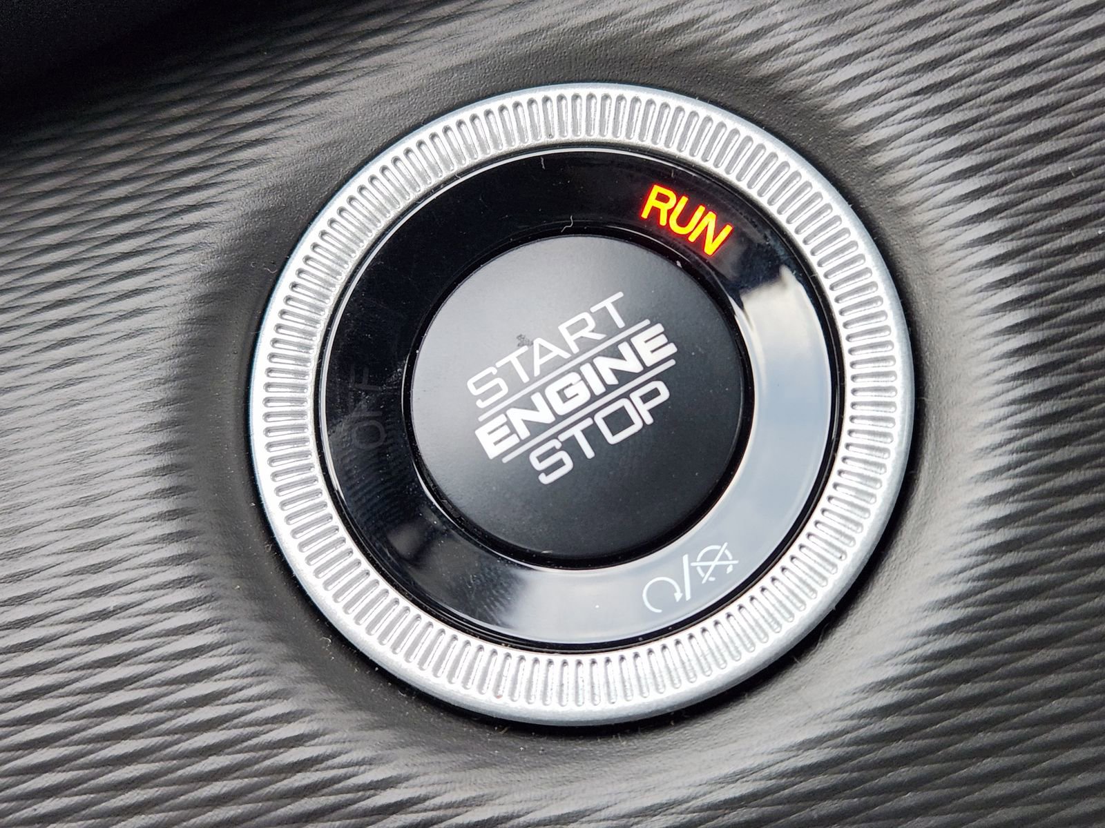 New 2025 Jeep Grand Cherokee Laredo X image 17