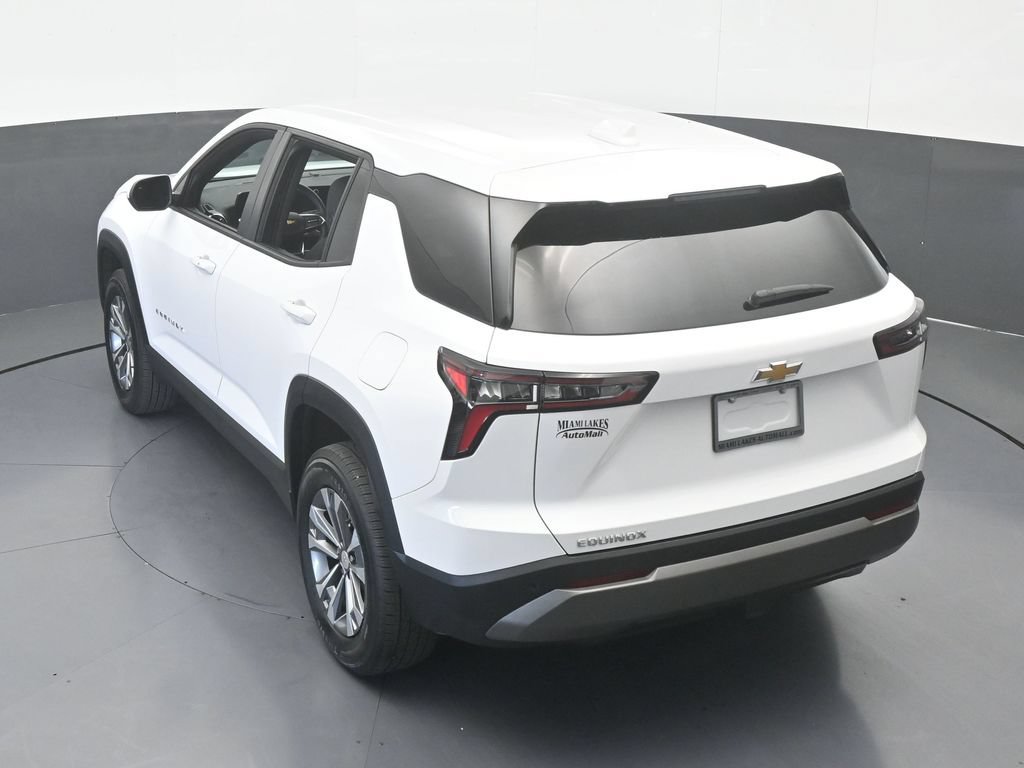 Used 2026 Chevrolet Equinox LT FWD image 45