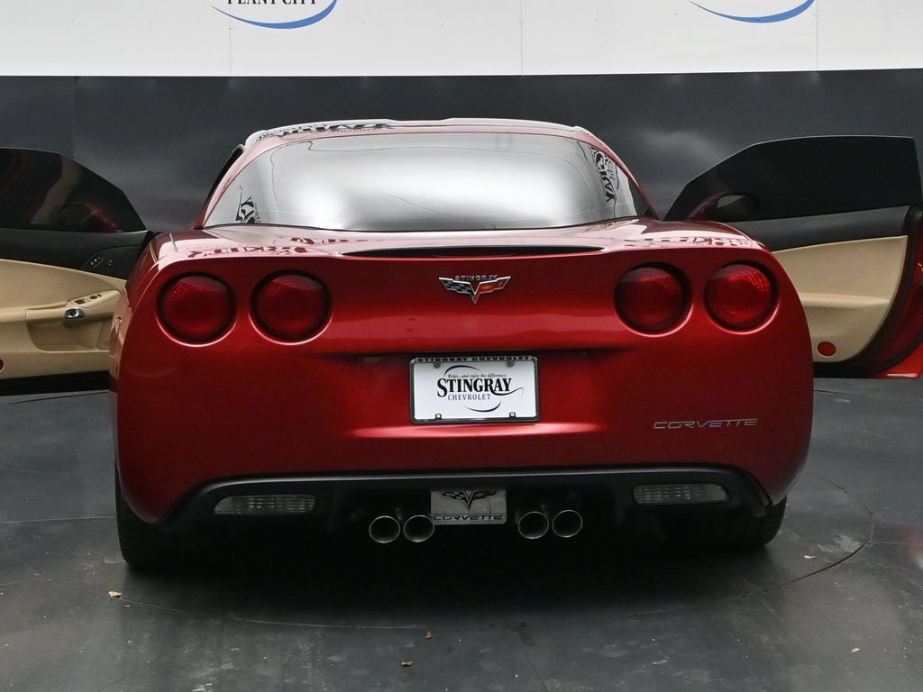 Used 2005 Chevrolet Corvette Coupe w/ Preferred Equipment Group RWD image 36