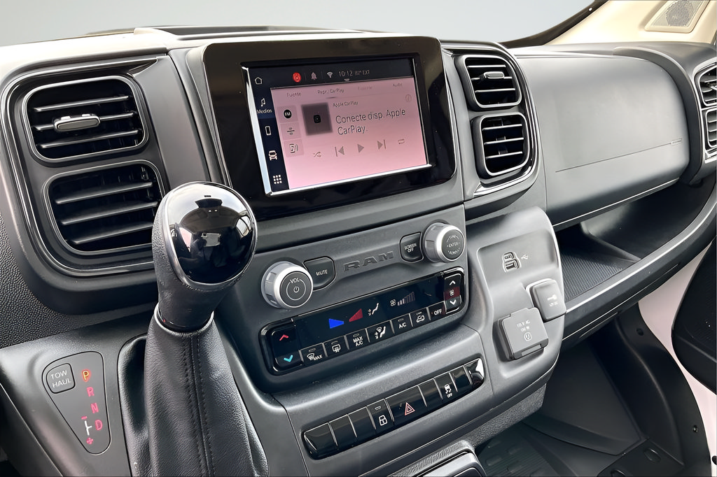 New 2024 RAM ProMaster 2500 w/ Convenience Group FWD image 17