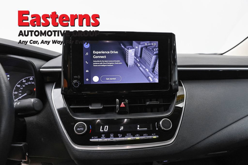 Used 2025 Toyota Corolla LE FWD image 13