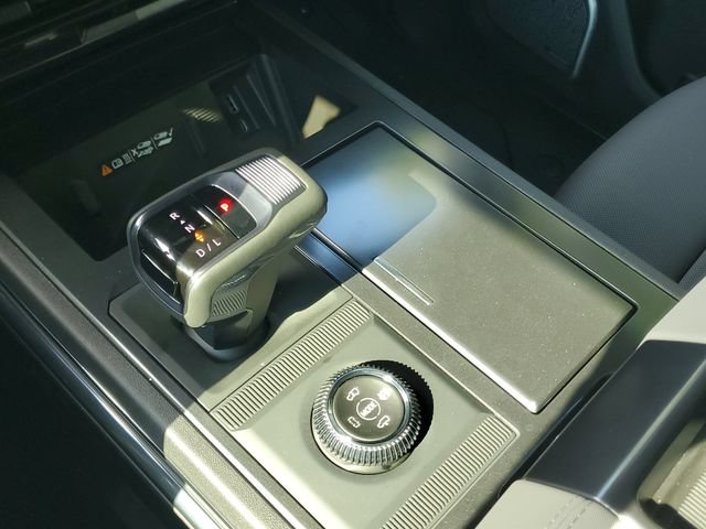 New 2026 GMC Hummer EV SUV AWD/4WD image 12