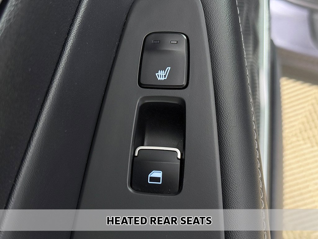 Used 2022 Hyundai Santa Fe Limited image 12